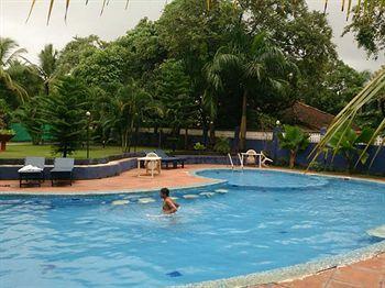 Retreat Anjuna Resort Екстер'єр фото